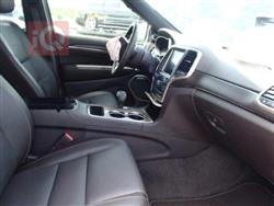 جیپ گراند شیرۆکی